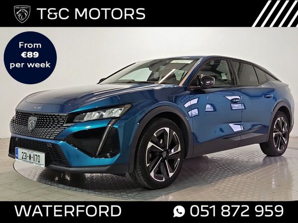 Peugeot 408 Hatchback, Petrol, 2023, Blue