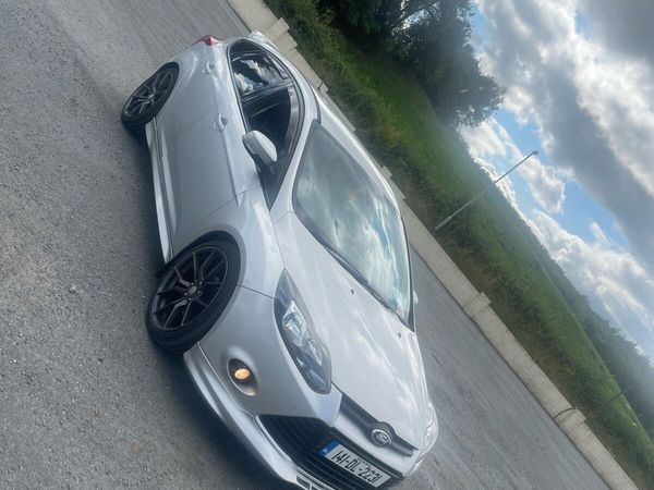 Ford Focus Hatchback, Diesel, 2014, Silver