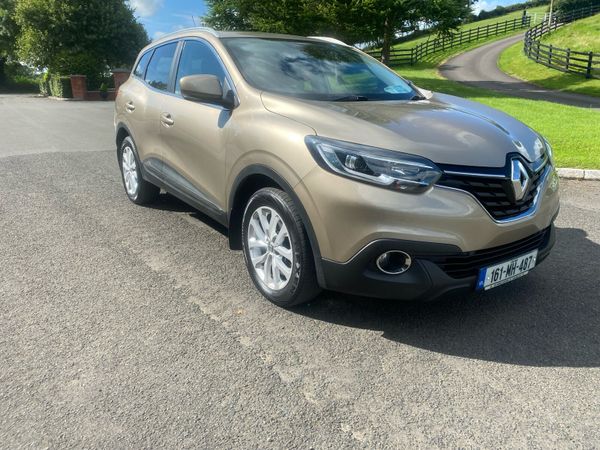 Renault Kadjar SUV, Diesel, 2016, Gold