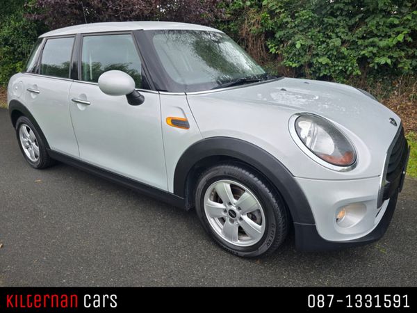 Mini Cooper Hatchback, Petrol, 2015, Silver