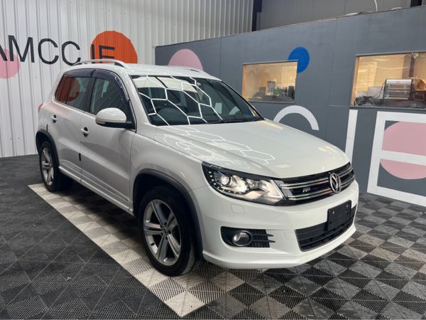 Volkswagen Tiguan SUV, Petrol, 2016, White