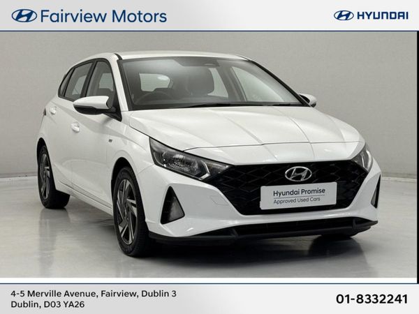 Hyundai i20 Hatchback, Petrol, 2023, White