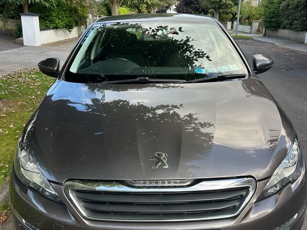 Peugeot 308 Hatchback, Diesel, 2016, Grey