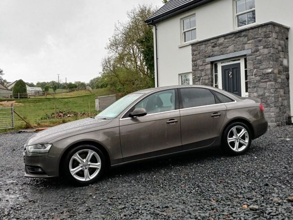 Audi A4 Saloon, Diesel, 2015, Grey