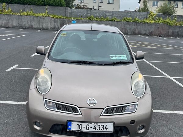 Nissan Micra Hatchback, Petrol, 2010, Gold