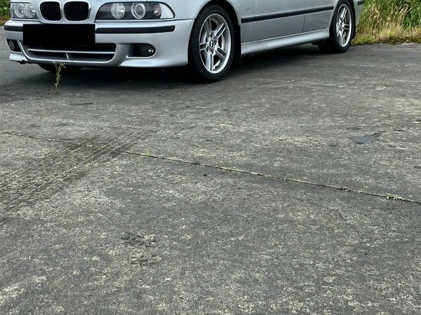 BMW 5-Series Saloon, Diesel, 2003, Silver