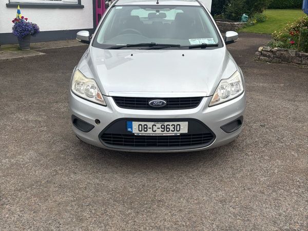 Ford Focus Hatchback, Petrol, 2008, Silver