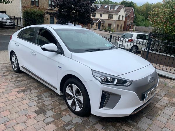 Hyundai IONIQ Hatchback, Electric, 2017, White
