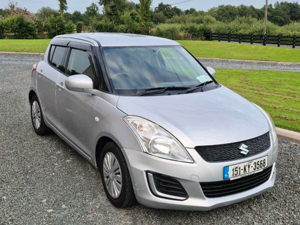Suzuki Swift Hatchback, Petrol, 2015, Silver