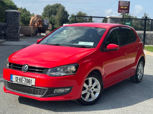 Volkswagen Polo Hatchback, Petrol, 2012, Red
