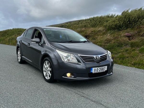 Toyota Avensis Saloon, Diesel, 2011, Grey
