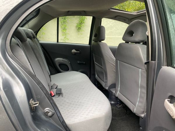 Nissan Micra Hatchback, Petrol, 2003, Grey