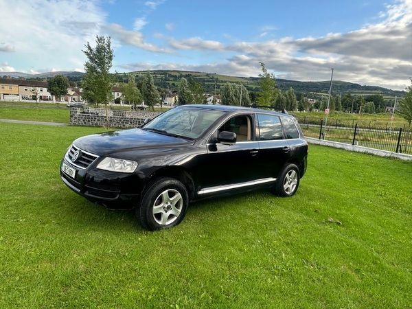 Volkswagen Touareg SUV, Diesel, 2006, Black