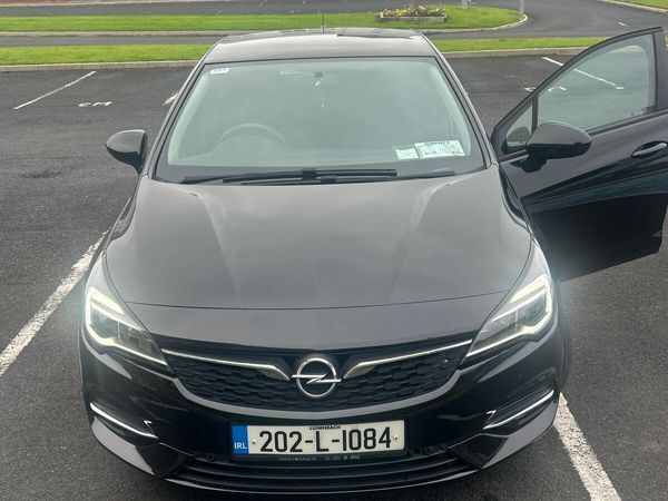 Opel Astra Hatchback, Petrol, 2020, Black