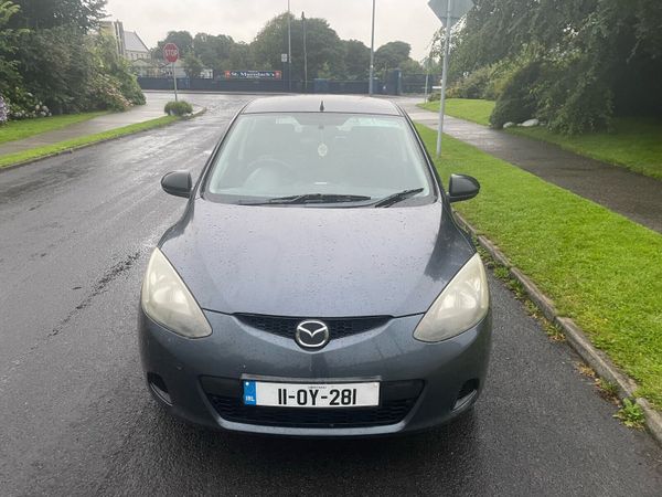 Mazda Mazda2 Hatchback, Petrol, 2011, Grey