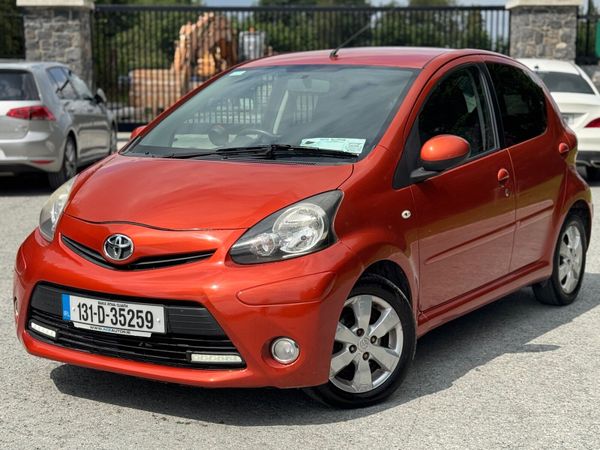 Toyota Aygo Hatchback, Petrol, 2013, Orange