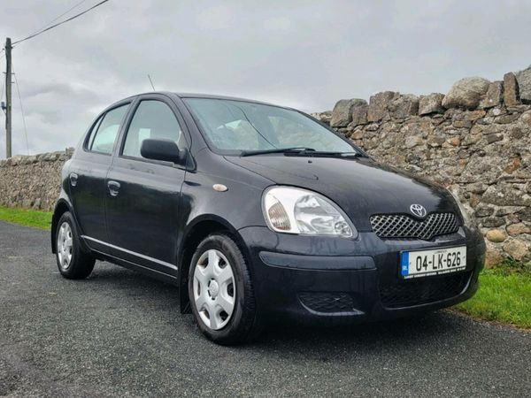 Toyota Yaris Hatchback, Petrol, 2004, Black