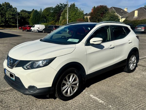 Nissan Qashqai Hatchback, Diesel, 2016, White