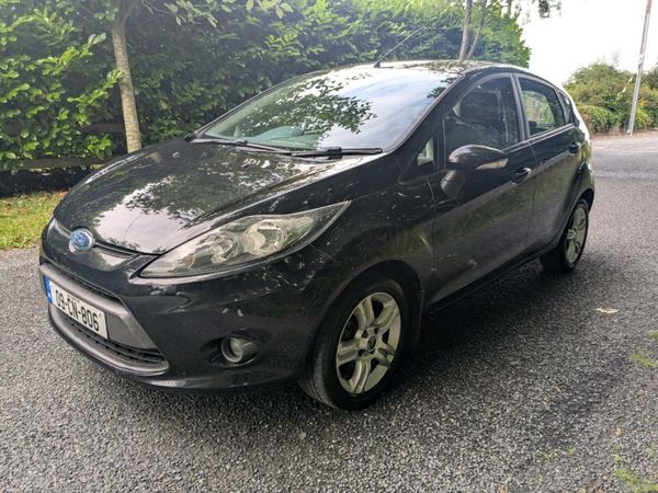 Ford Fiesta Hatchback, Petrol, 2009, Black