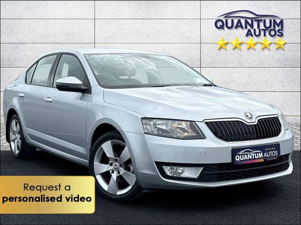 Skoda Octavia Hatchback, Diesel, 2014, Silver