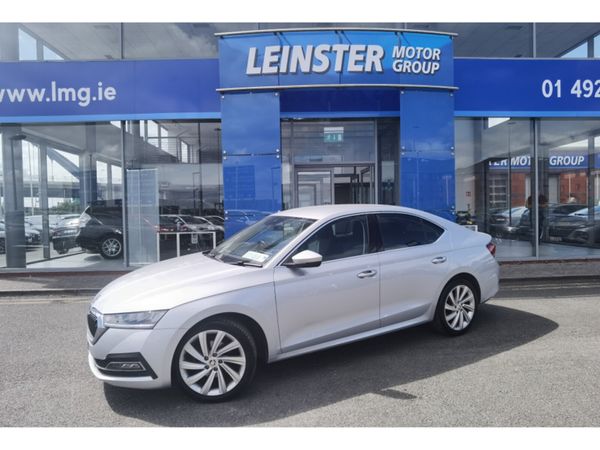 Skoda Octavia Hatchback, Diesel, 2021, Grey