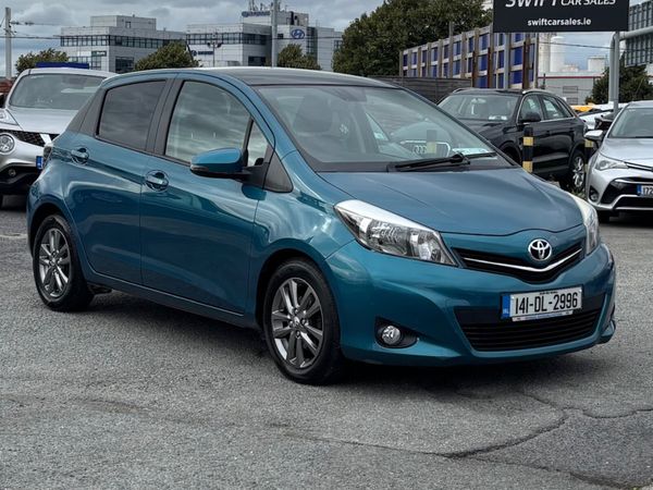 Toyota Yaris Hatchback, Diesel, 2014, Blue