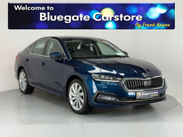 Skoda Octavia Hatchback, Petrol, 2021, Blue