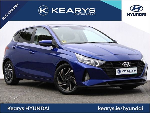 Hyundai i20 Hatchback, Petrol, 2023, Blue