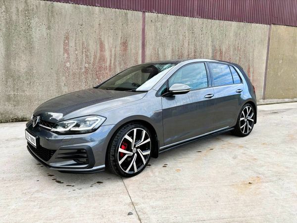 Volkswagen Golf Hatchback, Diesel, 2017, Grey