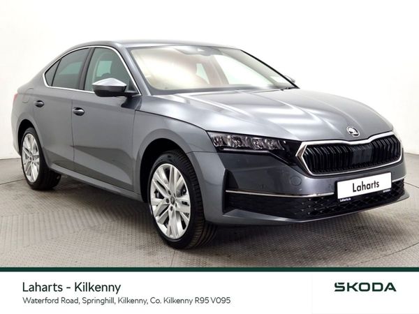 Skoda Octavia Saloon, Petrol, 2025, Grey