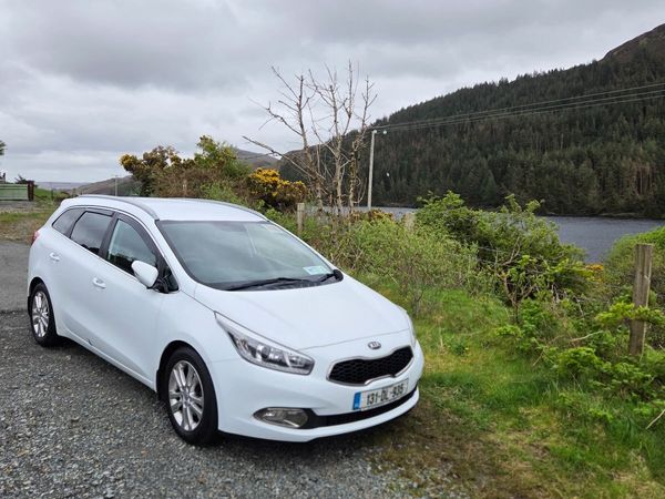 Kia Ceed Estate/Jeep, Diesel, 2013, White