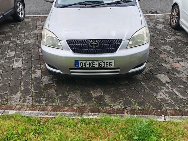 Toyota Corolla Hatchback, Petrol, 2004, Silver