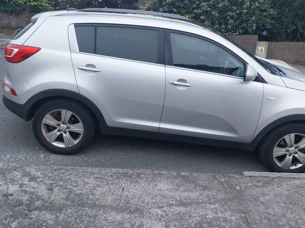 Kia Sportage SUV, Diesel, 2014, Silver