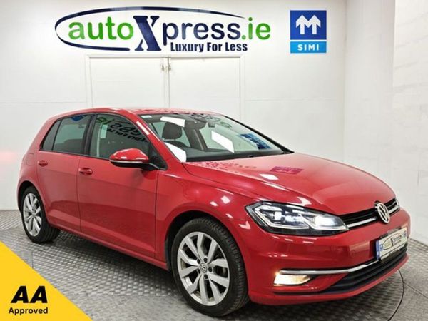 Volkswagen Golf Hatchback, Petrol, 2018, Red