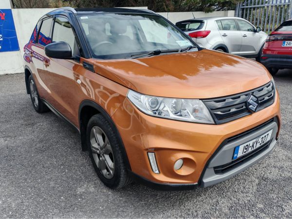 Suzuki Vitara Estate, Diesel, 2019, Orange