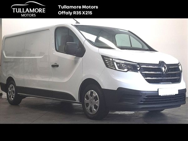 Renault Trafic MPV, Diesel, 2024, White