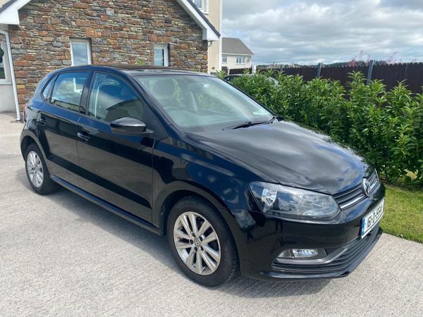 Volkswagen Polo Hatchback, Petrol, 2016, Black
