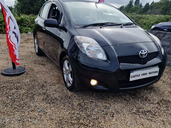 Toyota Yaris Hatchback, Diesel, 2011, Black