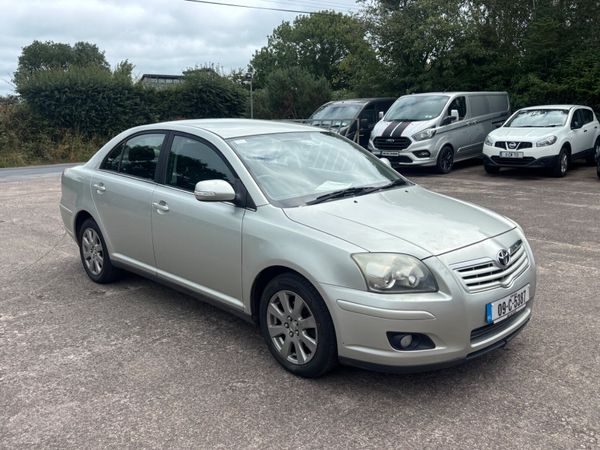 Toyota Avensis Saloon, Petrol, 2009, Silver