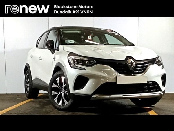 Renault Captur Hatchback, Petrol, 2024, White
