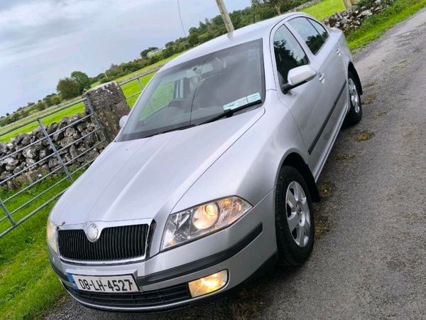 Skoda Octavia Hatchback, Diesel, 2008, Silver