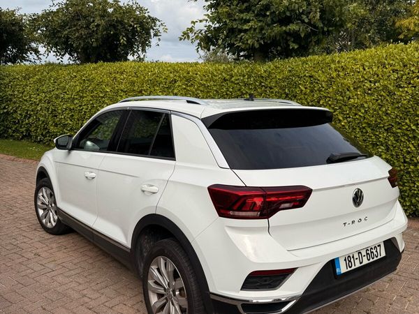 Volkswagen T-Roc SUV, Petrol, 2018, White
