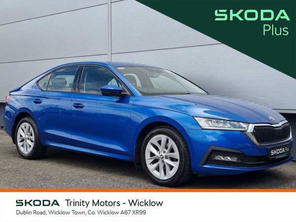 Skoda Octavia Saloon, Petrol, 2021, Blue