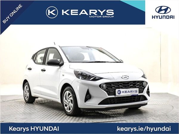 Hyundai i10 Hatchback, Petrol, 2023, White