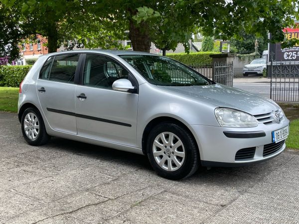 Volkswagen Golf Hatchback, Petrol, 2006, Silver