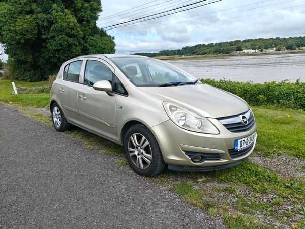 Opel Corsa Hatchback, Petrol, 2007, Silver
