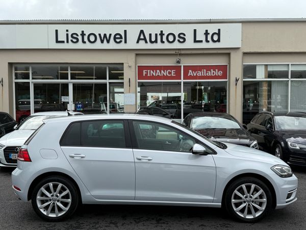Volkswagen Golf Hatchback, Petrol, 2018, White