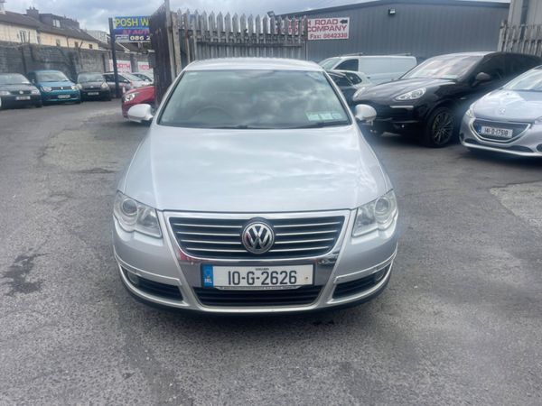Volkswagen Passat Saloon, Diesel, 2010, Silver