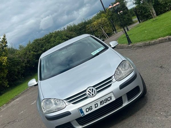 Volkswagen Golf Hatchback, Petrol, 2006, Silver