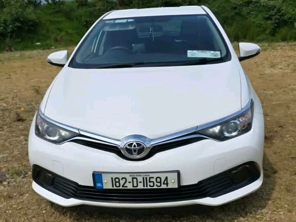 Toyota Auris Van, Diesel, 2018, White